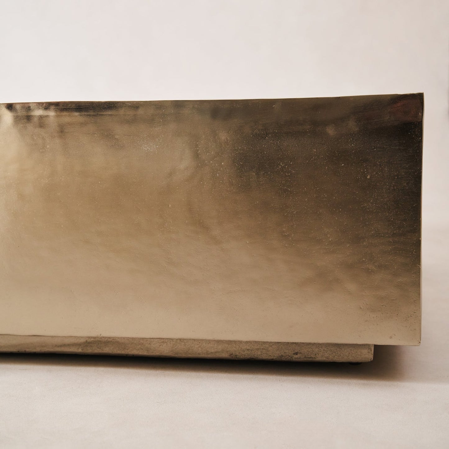 Table basse en nickel