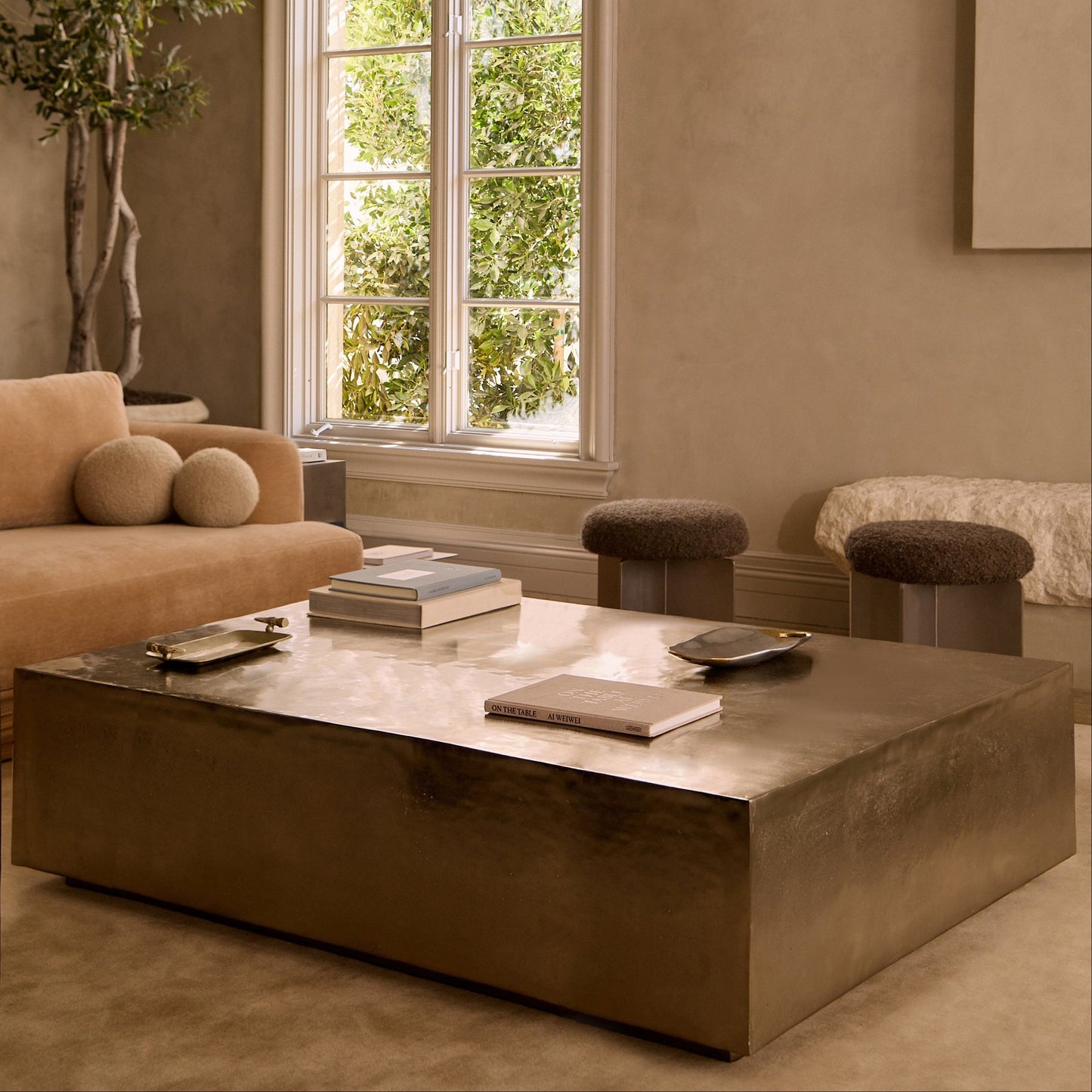 Table basse en nickel